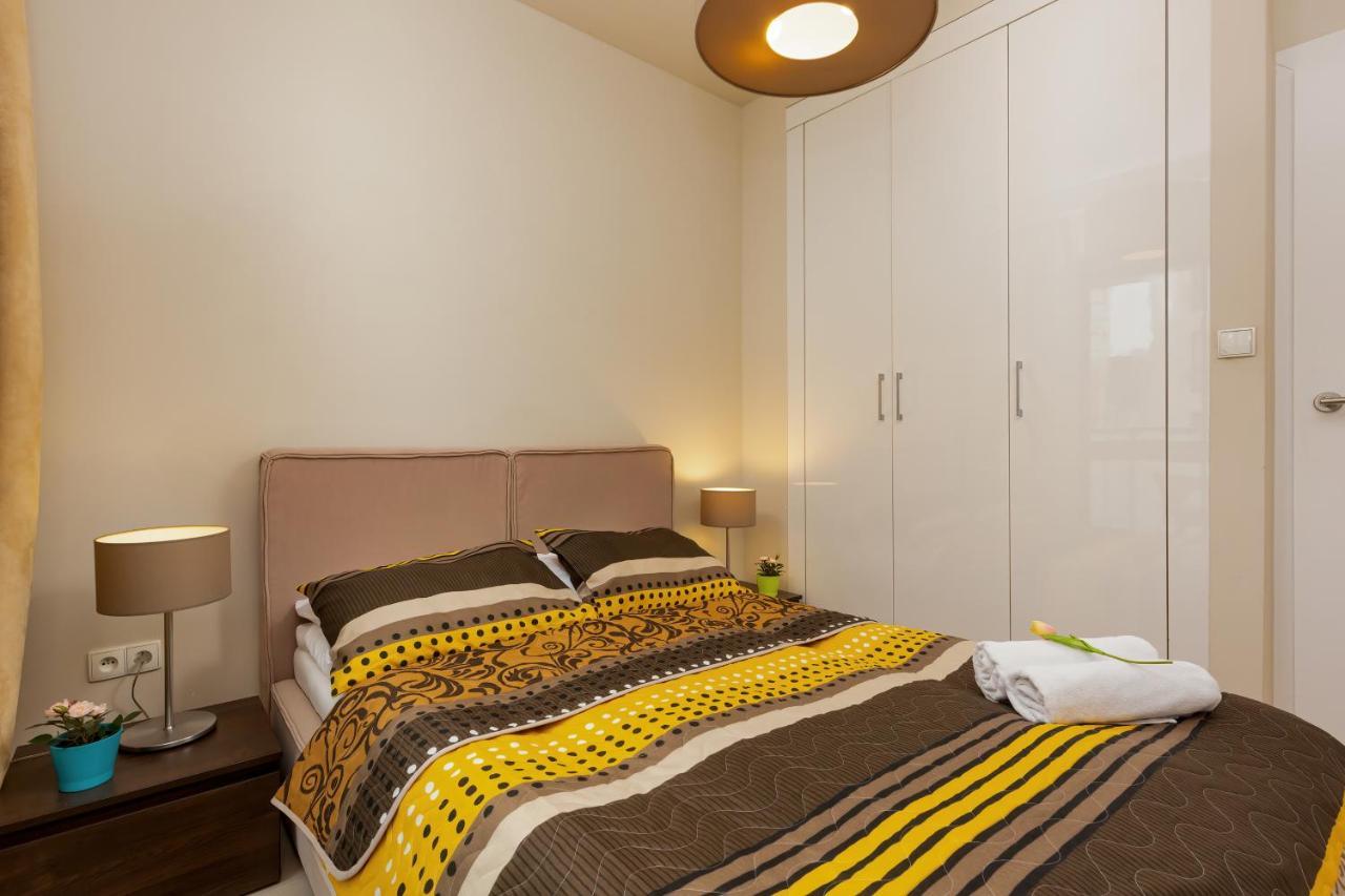 Apartments Warsaw Gieldowa 4 By Noclegi Renters Eksteriør billede